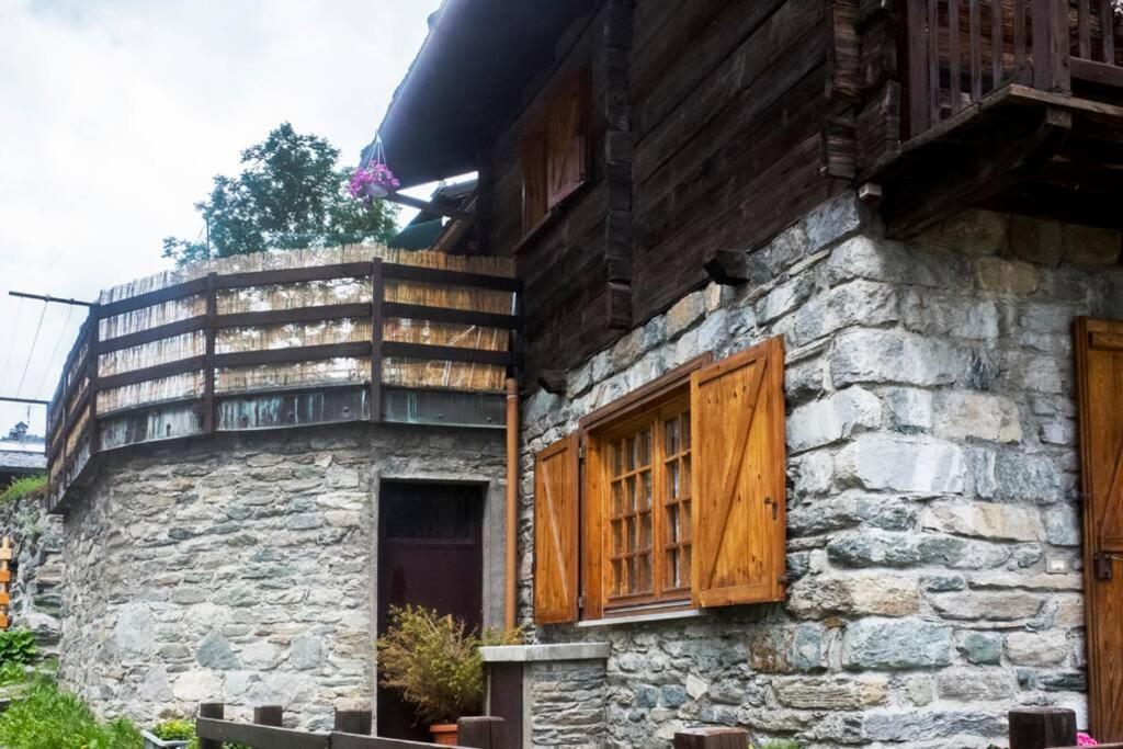 Chalet Indipendente In Centro A 발토우르넨체 외부 사진